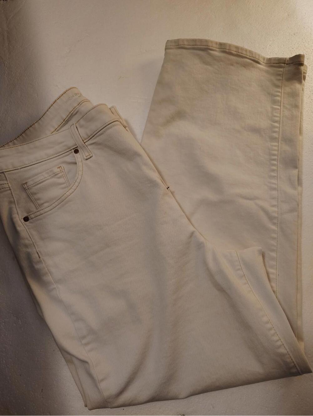 Chico's High Rise Straight Leg Pants